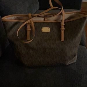 Michael Kors Tote